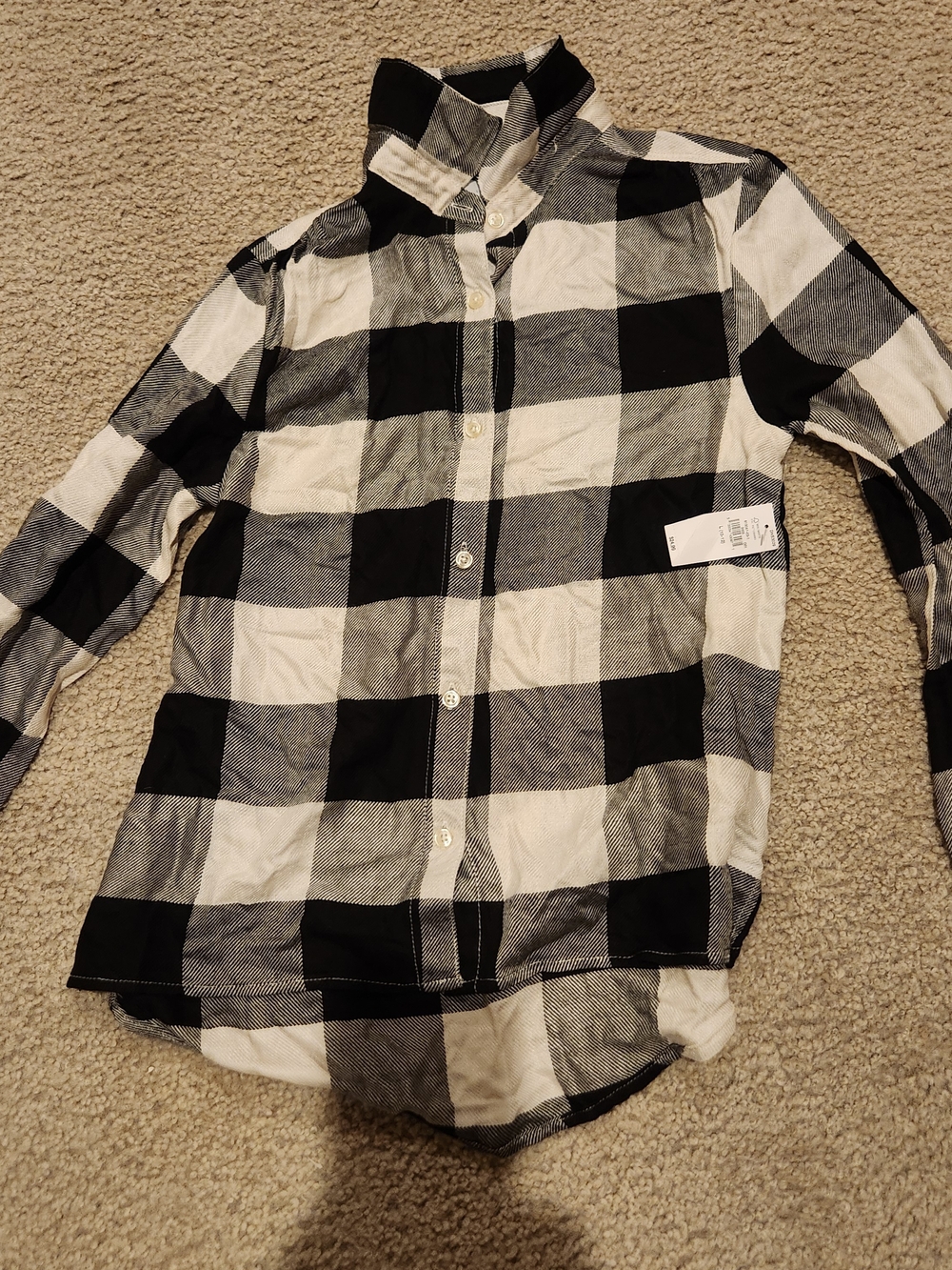 Old Navy Black & White Buffalo Plaid Button-Down Shirt - Girls